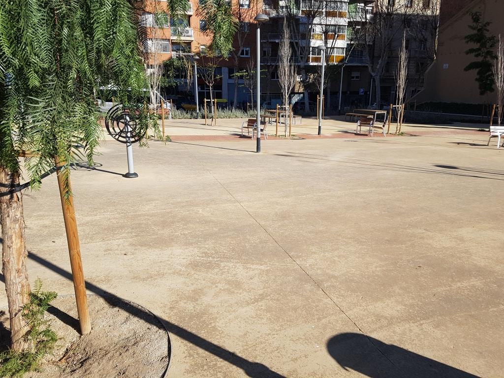 SSOLID_BCN Plaça Aragó-Lepant_5